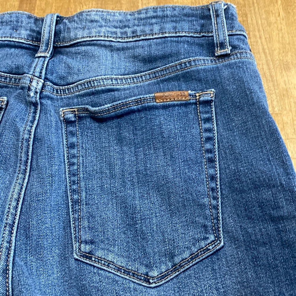 Joe's Jeans The Charlie 28